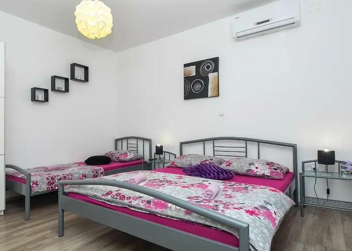One-bedroom In 公寓